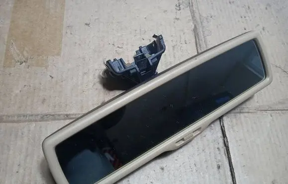 Volkswagen PASSAT B6 Rear view mirror (interior) 010839 51068