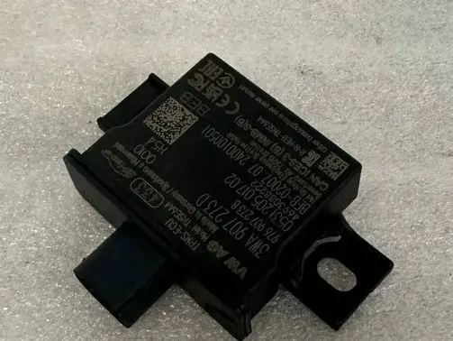 Volkswagen PASSAT B8 Other control units/modules 3WA907273D