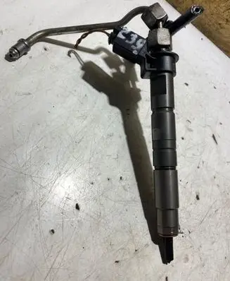 BMW 1 E81 E87 Fuel injector 0986435394