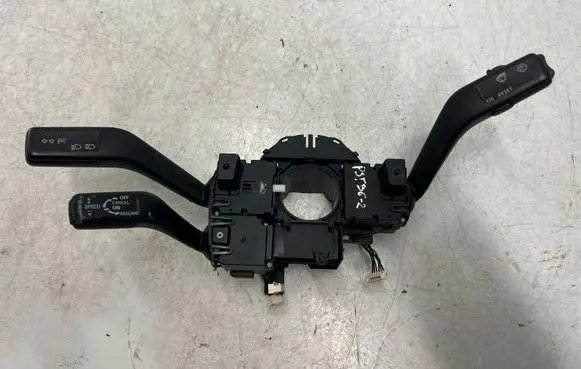 Volkswagen PASSAT B6 Wiper turn signal indicator stalk/switch 3C5953513C
