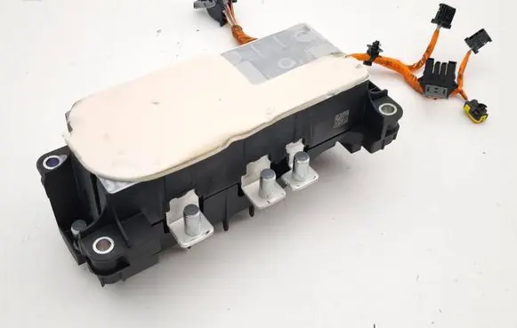 Ford Explorer Battery control module 0Z1915180E 17032025 353H177