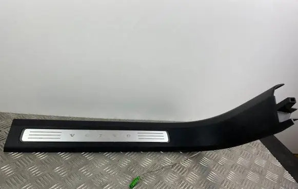 Volvo XC90 Front sill trim cover 31363649