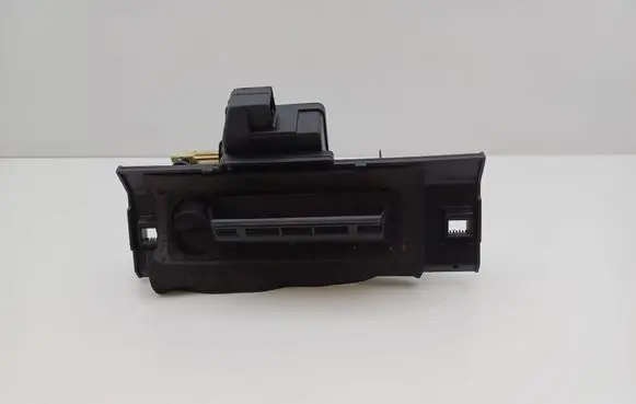 Peugeot 206 Tailgate/trunk/boot exterior handle N0501500