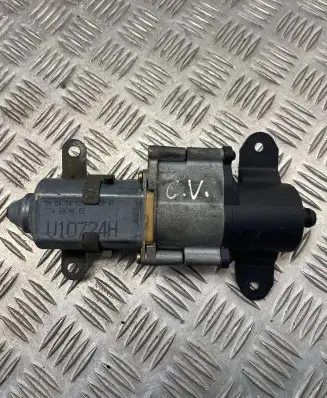 Chrysler Voyager Sliding door motor U10724h