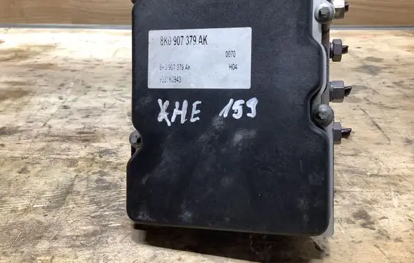 Audi A4 S4 B8 8K ABS Pump 8K0907379AK 8K0614517CP
