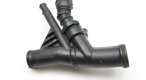 Volkswagen Golf VII Brake vacuum hose/pipe 04L121071E
