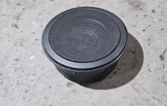 BMW 5 E60 E61 Panel speaker 8375642