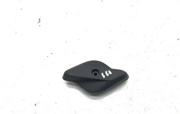 Volvo S60 Engine bonnet (hood) release handle 31299472