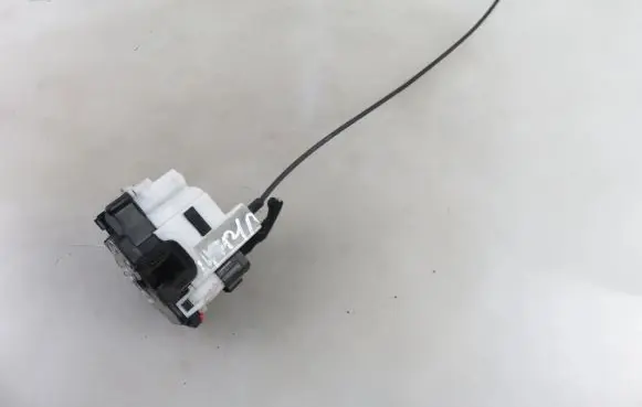 Front door lock