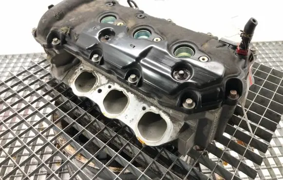 Engine head