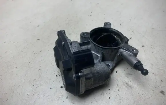 Opel Insignia A Engine shut-off valve 55564164