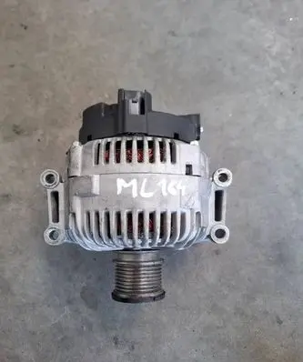 Mercedes-Benz ML W164 Generator/alternator 09860832220