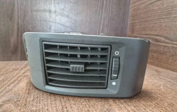Citroen Jumper Dashboard side air vent grill/cover trim LS385817 ST44761