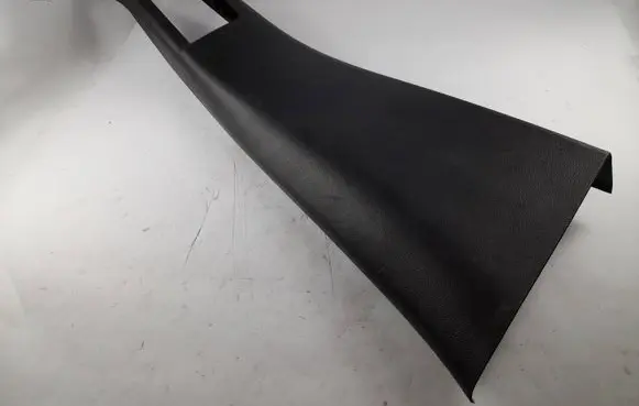 Jeep Cherokee (B) pillar trim (top) P1UC98DX9AD 7618090