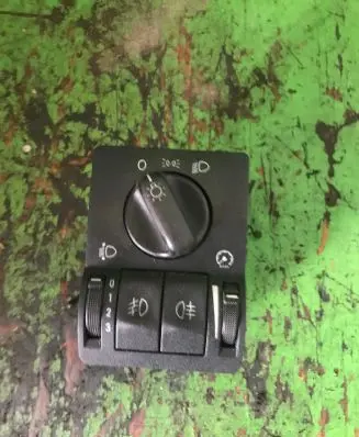 Opel Zafira A Light switch 09133249