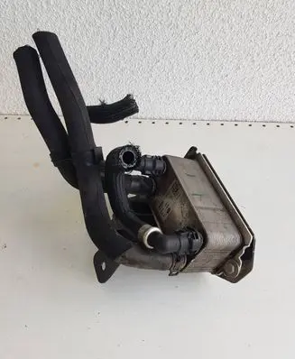 Jaguar F-Pace Oil filter mounting bracket Y6003001 309962 7A095AA