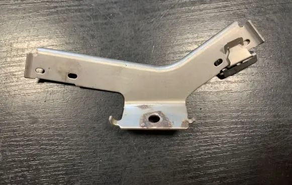 BMW 2 F46 Bracket in trunk/boot 8594517
