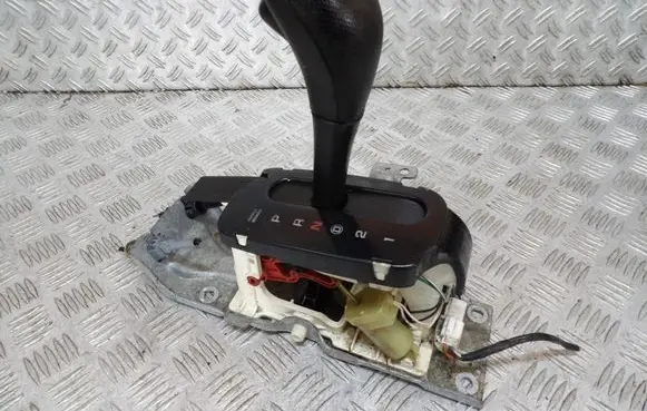 Jeep Cherokee KJ Gear shifter/selector P52104313AG