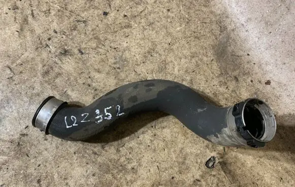 Intercooler hose/pipe