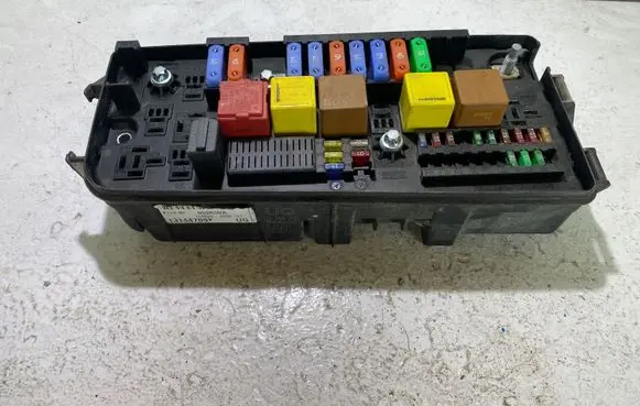 Opel Signum Fuse box set 13144709 95DCWA 159828