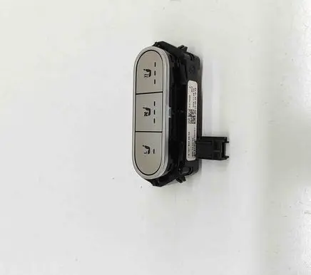 Mercedes-Benz GLS X167 Seat heating switch A1679059900