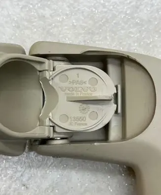 Volvo XC60 A set of handles for the ceiling 13550
