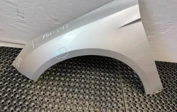 Ford Focus Fender 