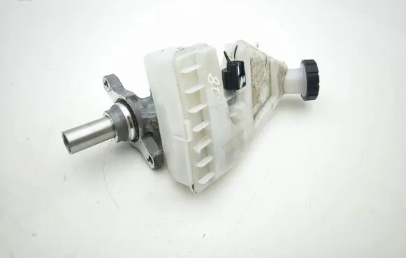 Nissan Juke II F16 Master brake cylinder