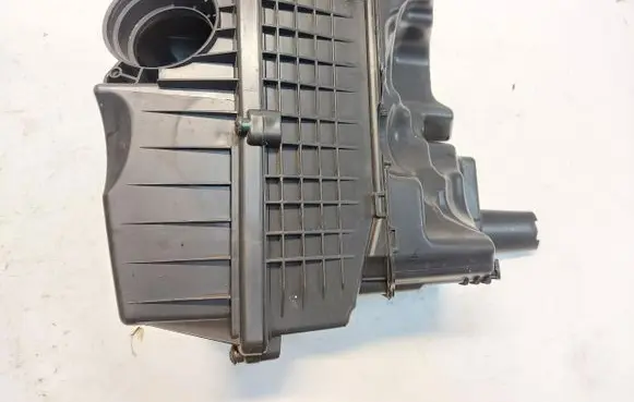 Opel Vivaro Fuel filter housing 9676423480JLK01