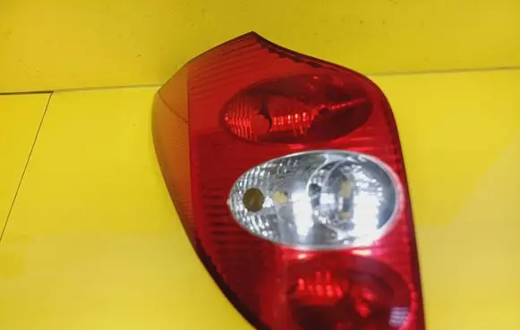 Rear/tail lights