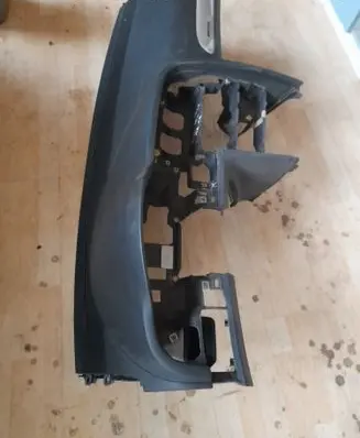 Audi A6 S6 C6 4F Dashboard
