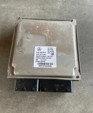 Mercedes-Benz Sprinter W907 W910 Engine control unit/module A6519013302 859747AXJ