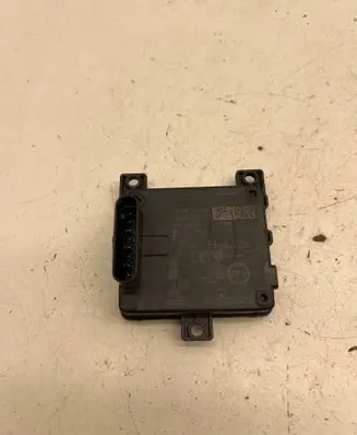 Volkswagen Golf VIII Distronic sensor radar 5WA907572B 0203304151 5WA907572