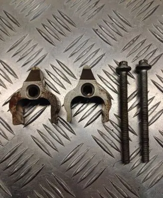 BMW 5 F10 F11 Fuel Injector clamp holder