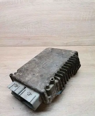 Chrysler Voyager Engine control unit/module ECU 04727402AI 135330