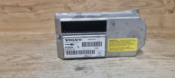 Volvo XC70 Airbag control unit/module 0285001655 P30667469
