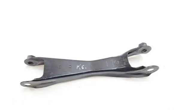 BMW i3 Rear control arm 6867880