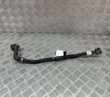 BMW iX Engine coolant pipe/hose 8475135