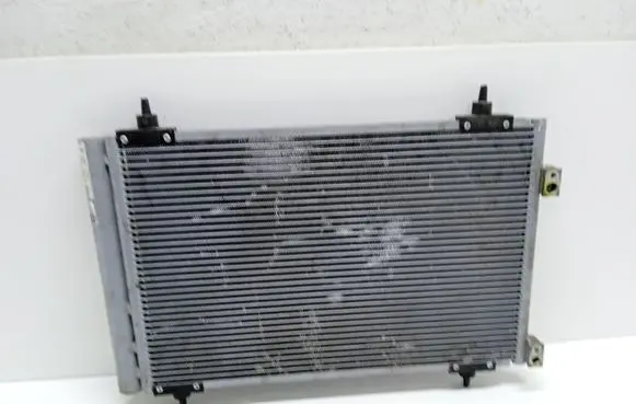 A/C cooling radiator (condenser)