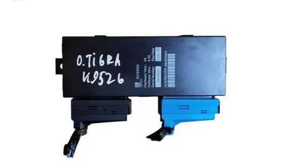 Opel Tigra B Sunroof control unit/module 93163404