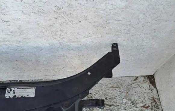 Volkswagen PASSAT CC Radiator support slam panel