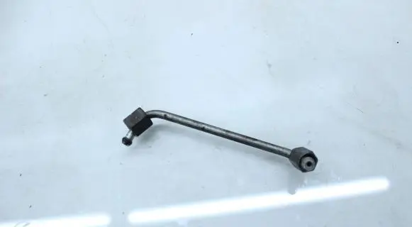 Hyundai i30 Fuel injector supply line/pipe 