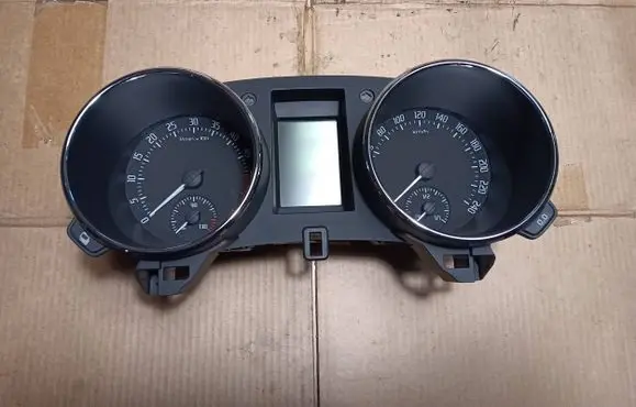 Volkswagen Jetta VI Speedometer (instrument cluster) A2C53219792 A2C90725500