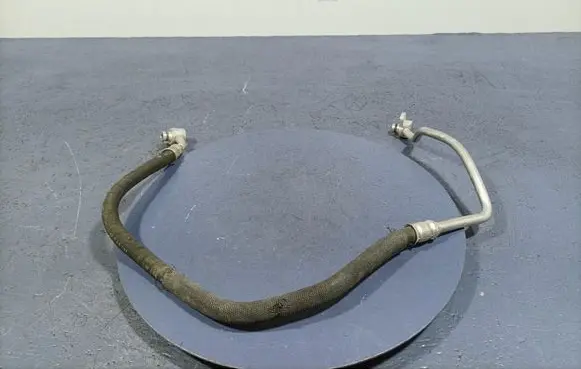 Air conditioning (A/C) pipe/hose