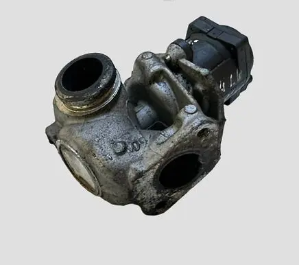 Citroen C4 I EGR valve 9672880080 009701925 V29006980