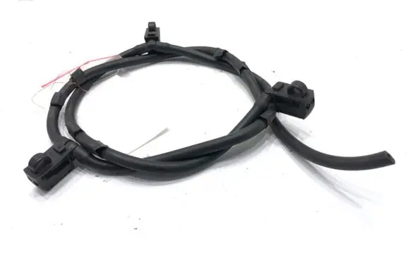 Volvo V60 Windshield washer spray nozzle