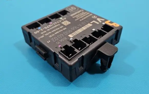 Mercedes-Benz A W176 Central body control module A1669004002 IMPRK1521223