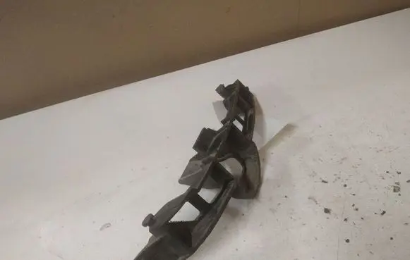 Opel Vectra C Rear bumper mounting bracket