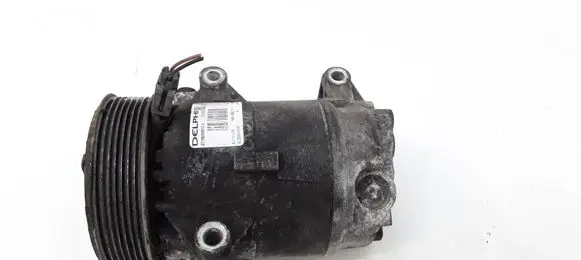 Renault Megane II Air conditioning (A/C) compressor (pump) 8200457418