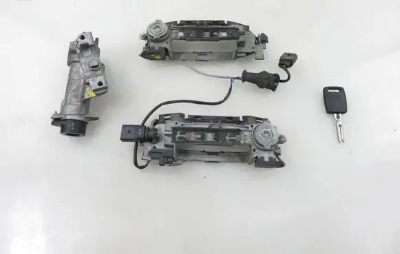 Audi A3 S3 8L Ignition lock 4B0905851C